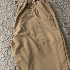 Women’s scrub Tan Casual Pants